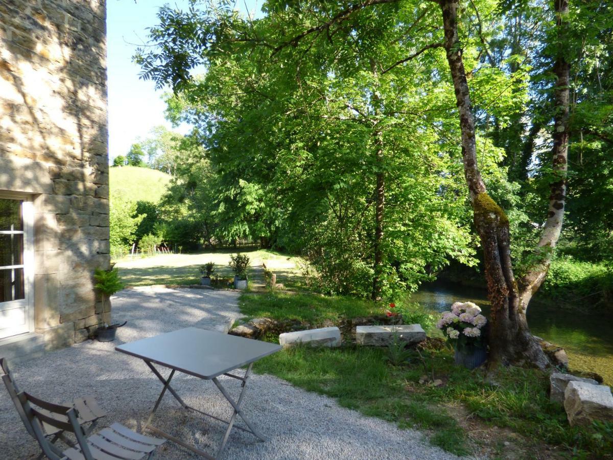 Casa de Férias Côté Rivière Nevy-Sur-Seille